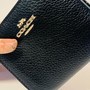 Women's Coach Snap Wallet Pebble Grain Leather Black